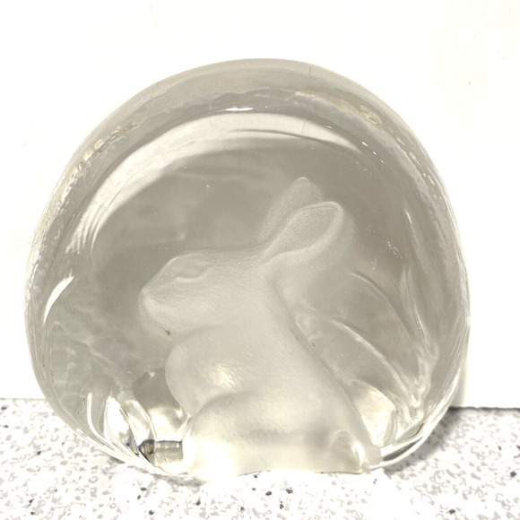 Vintage Paperweight Zajecar Yugoslavia Leaded Crystal clear carved bunny rabbit - Picture 1 of 7